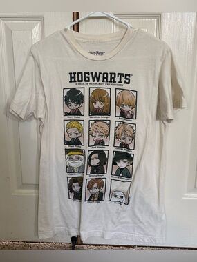 Harry Potter Hogwarts Anime Graphic Tee